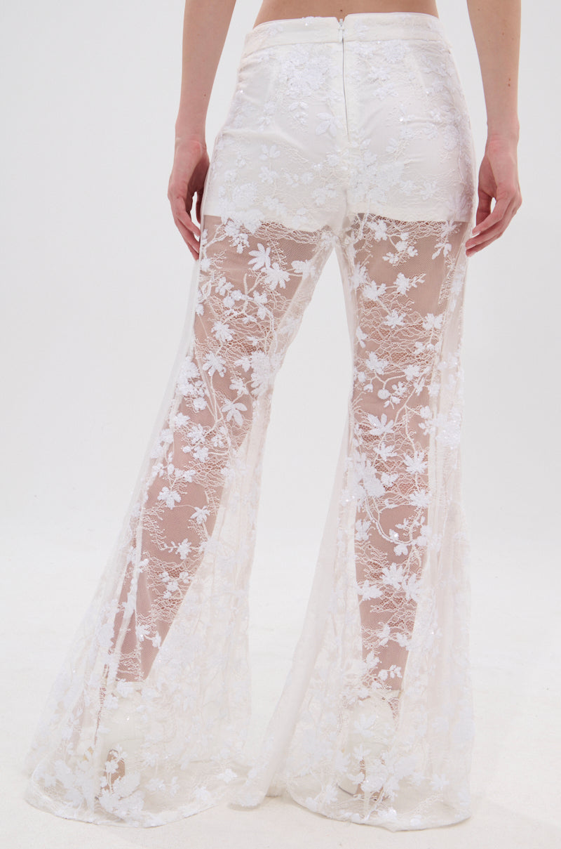 UP NEXT LACE PANT IN WHITE