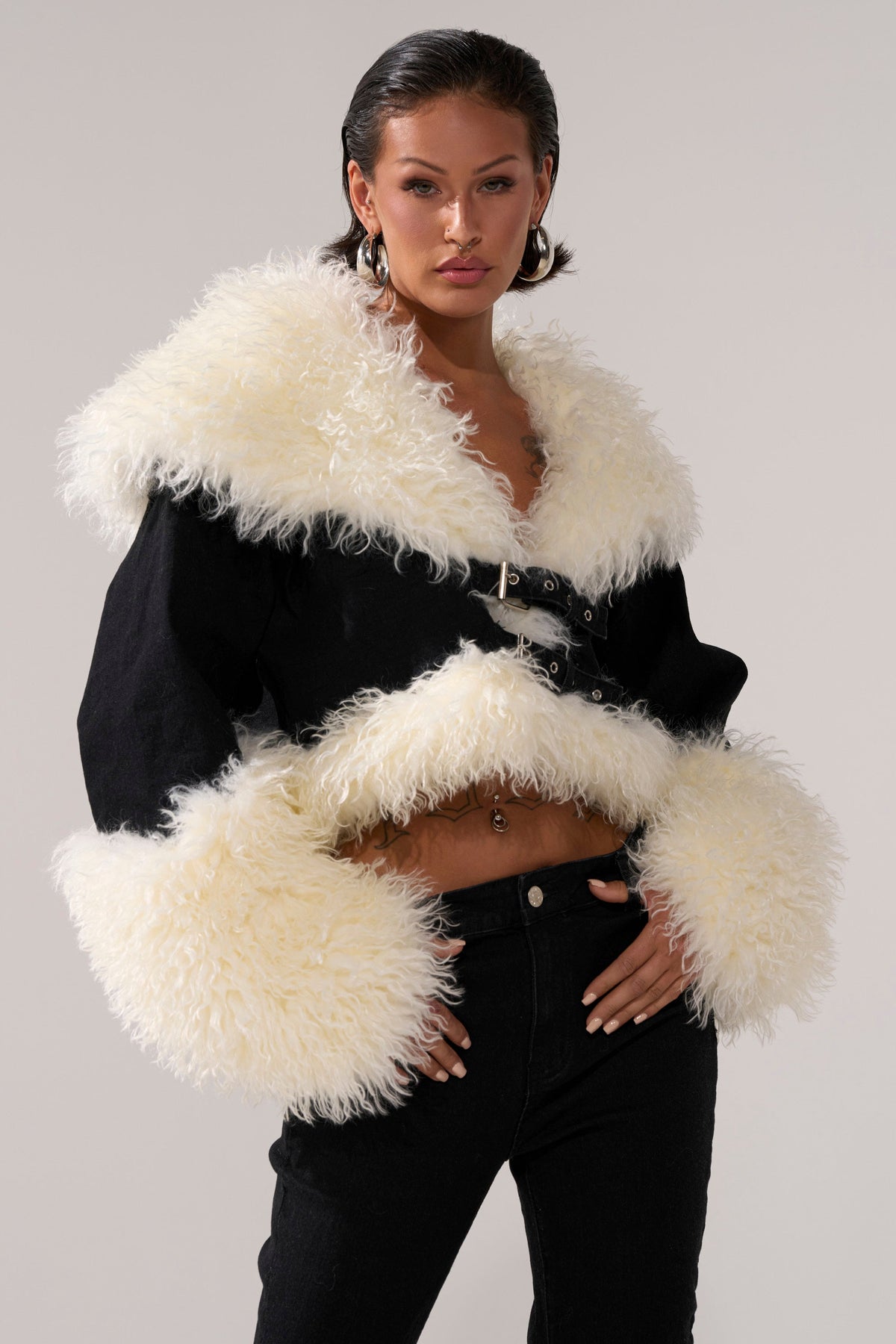 SITTING PRETTY FUR TRIM DENIM JACKET