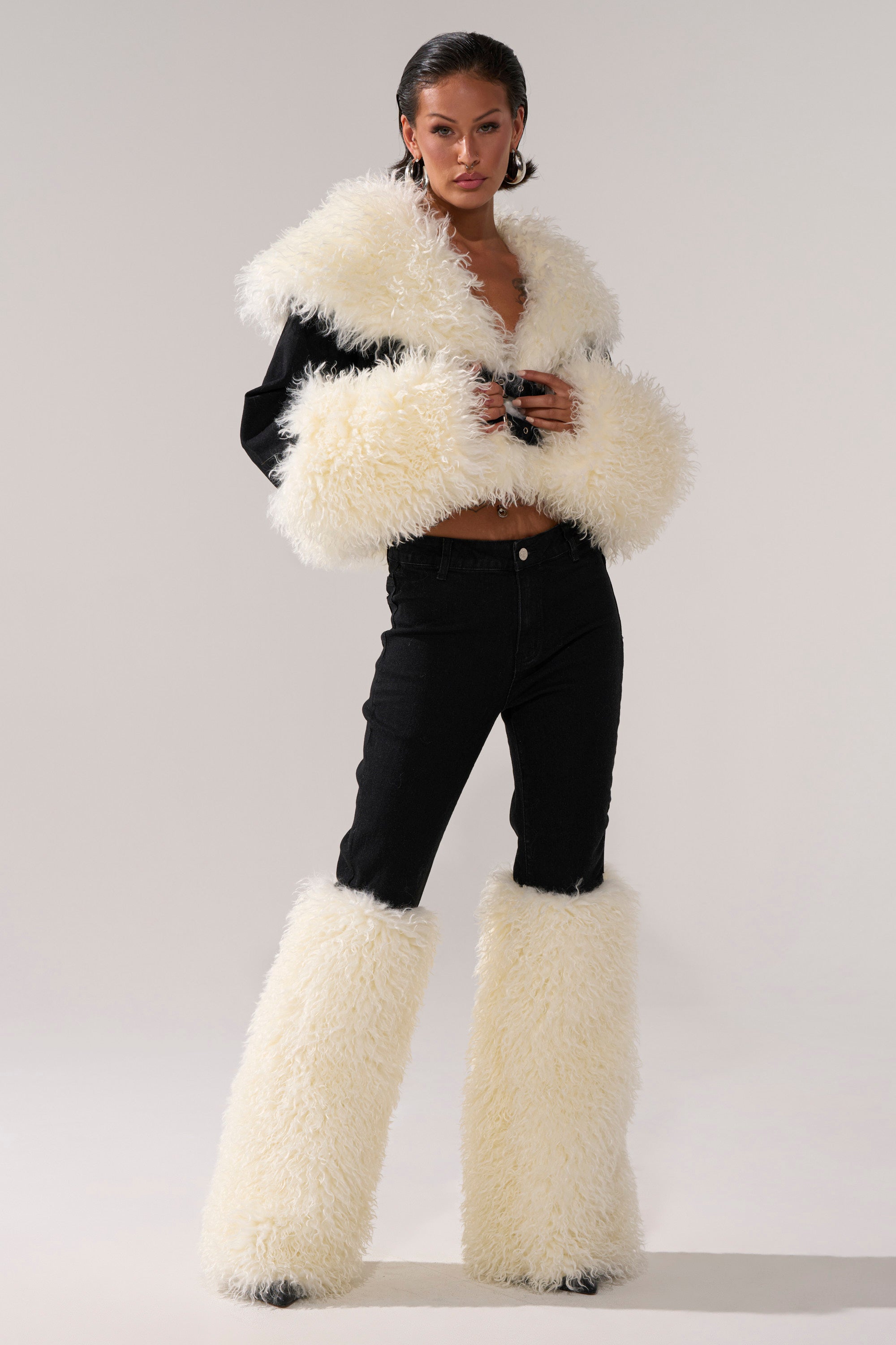 SITTING PRETTY FUR TRIM DENIM JACKET