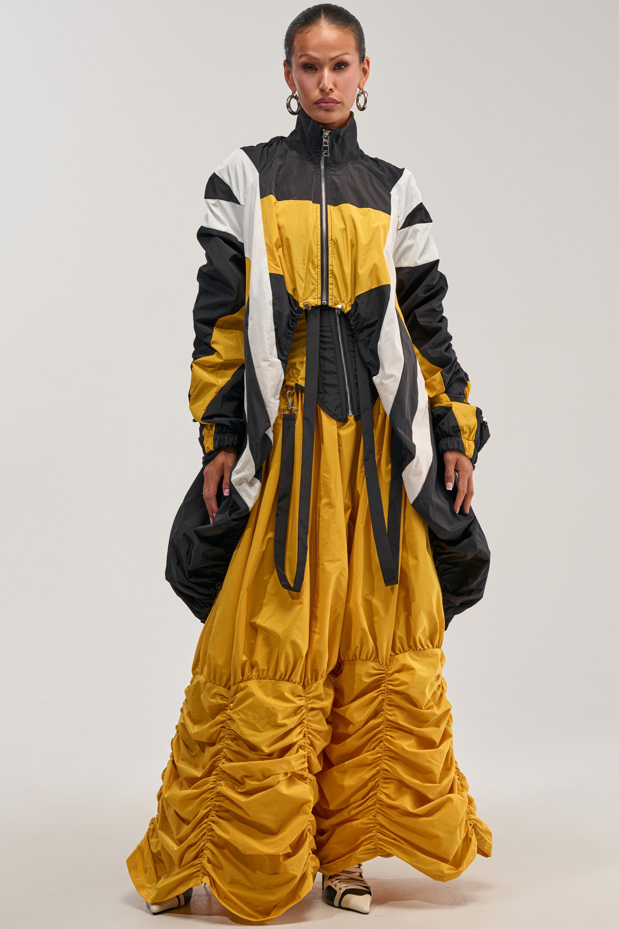 DON'T MIND ME RUCHED JOGGER IN YELLOW