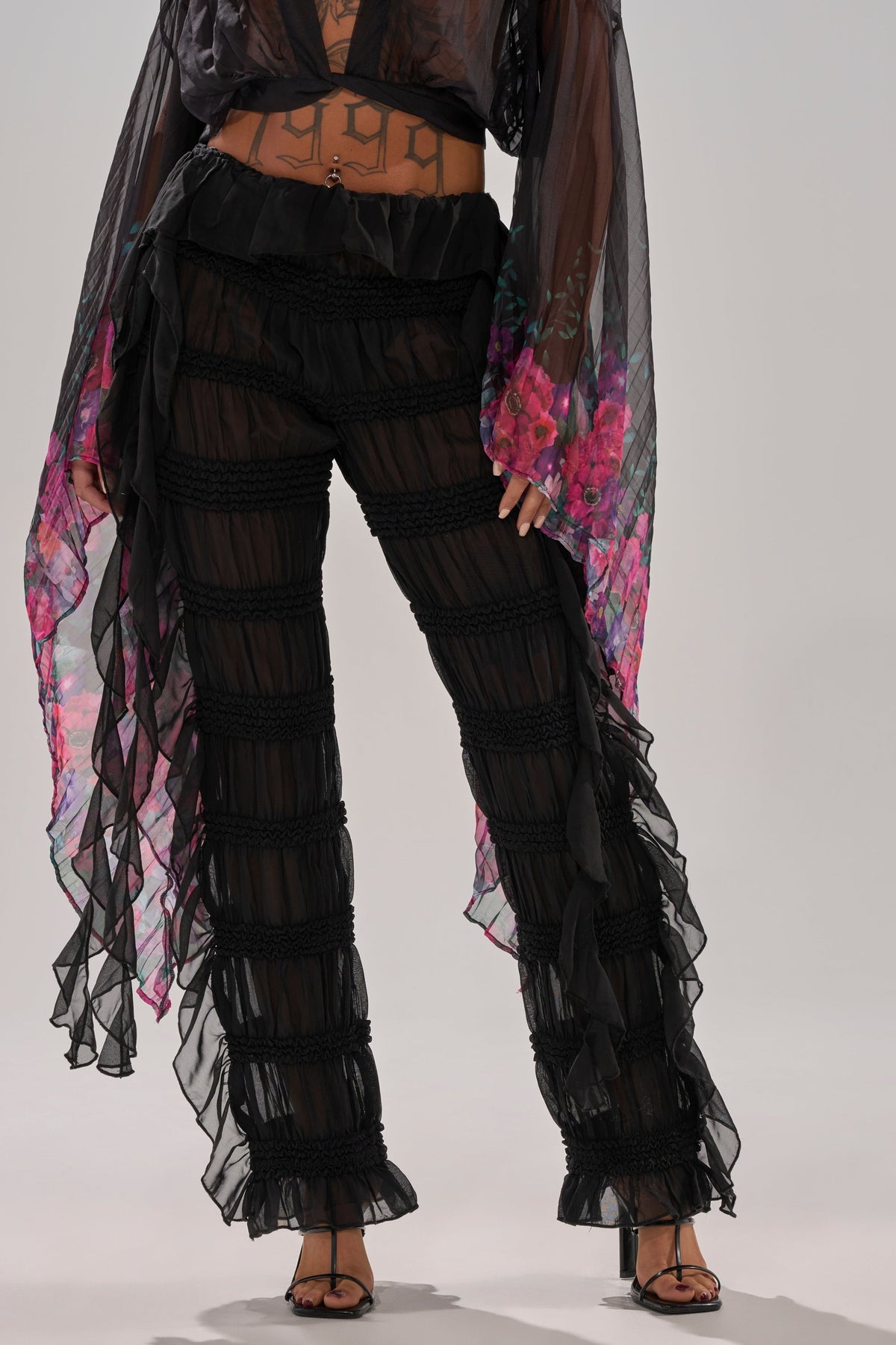 DANCING QUEEN RUFFLE PANT