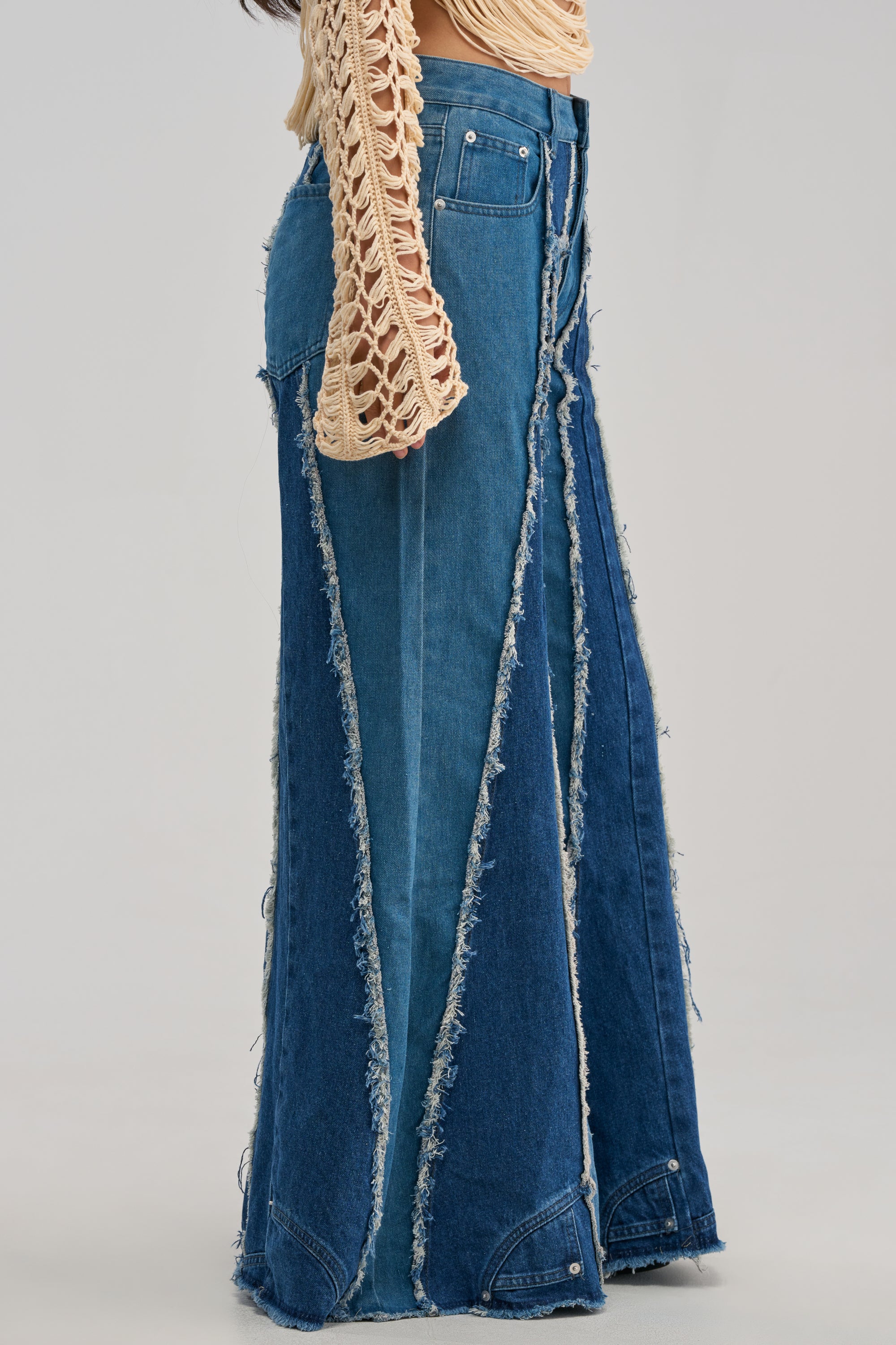 DENIM FOR DAYS DISTRESSED DENIM