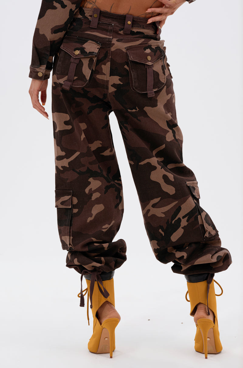 CANT SEE ME BROWN CAMP CARGO JOGGER