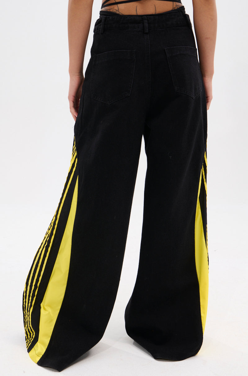 GAME TIME DECISION DENIM PANT