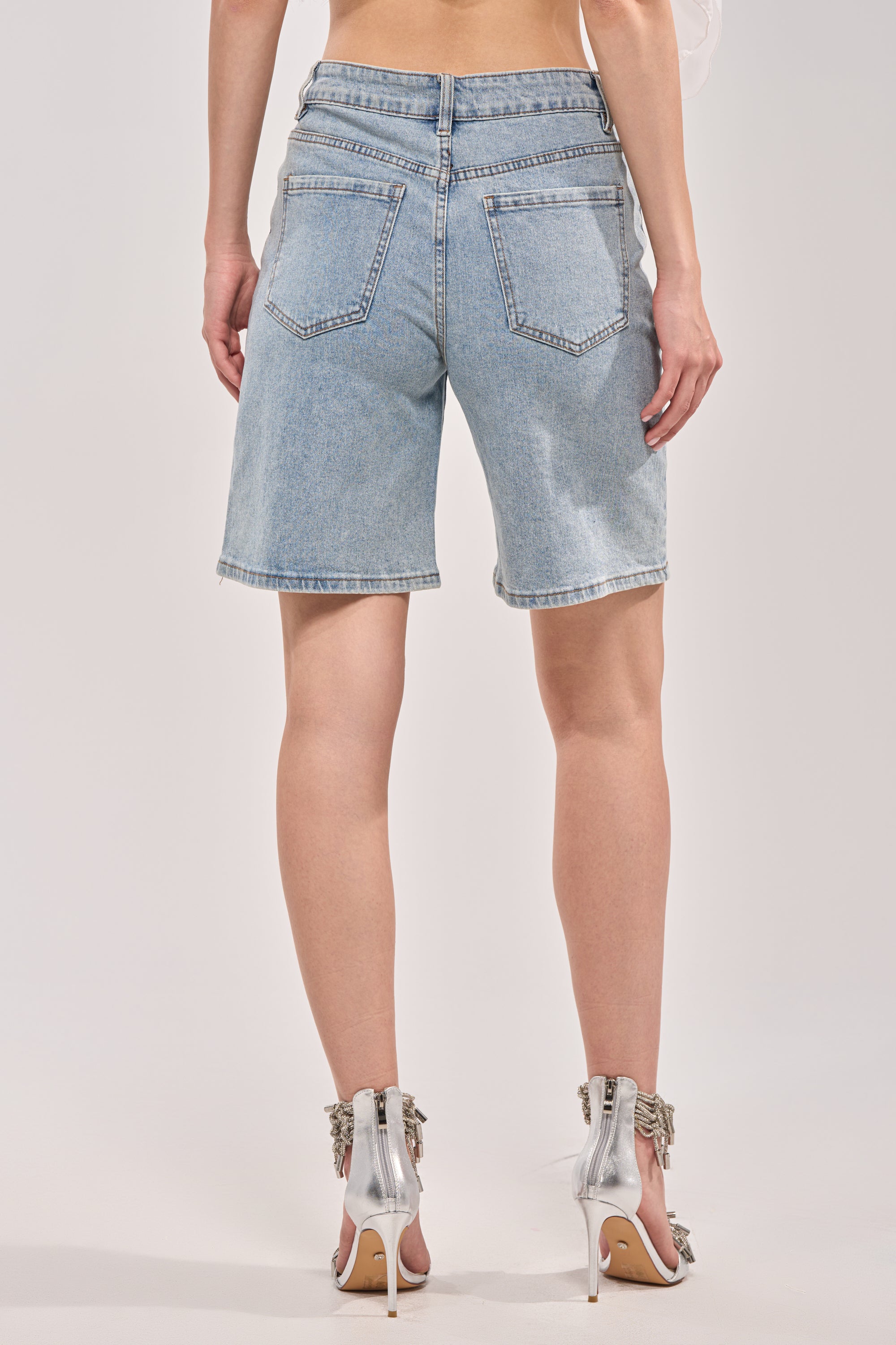 BUTTERFLY QUEEN DENIM SHORT