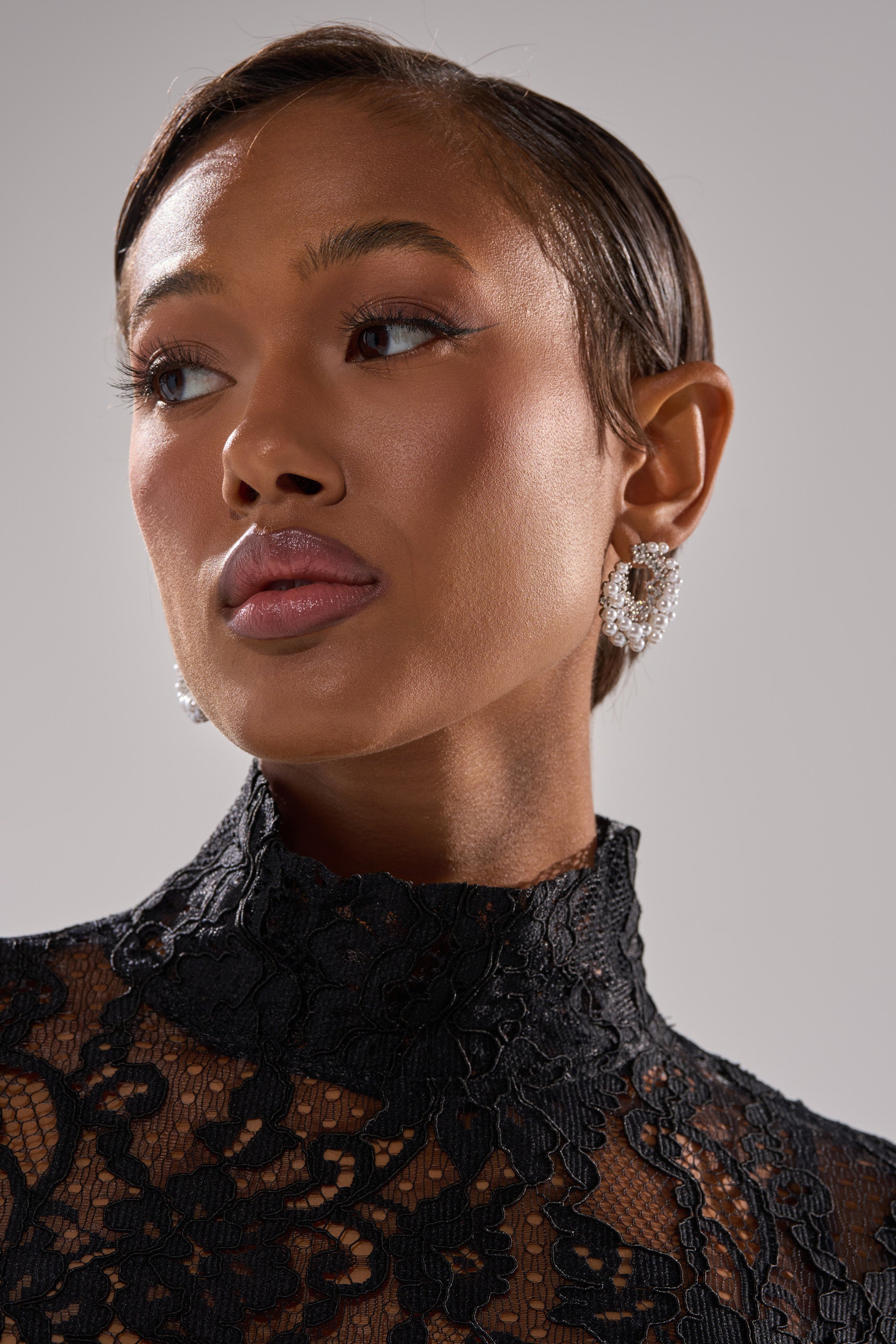 TRISH EARRING