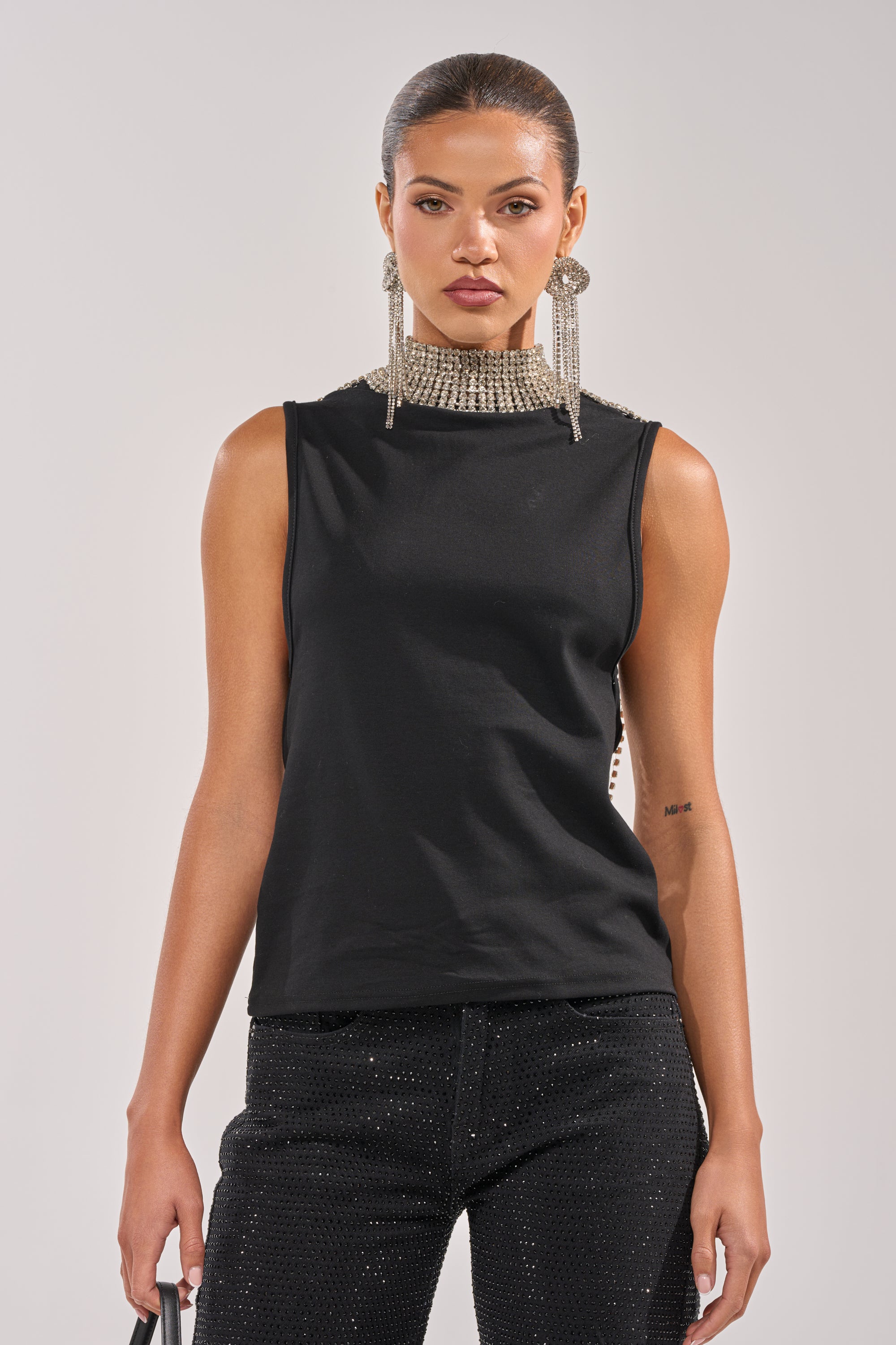 ONE OF ONE RHINESTONE SLEEVELESS TEE IN BLACK