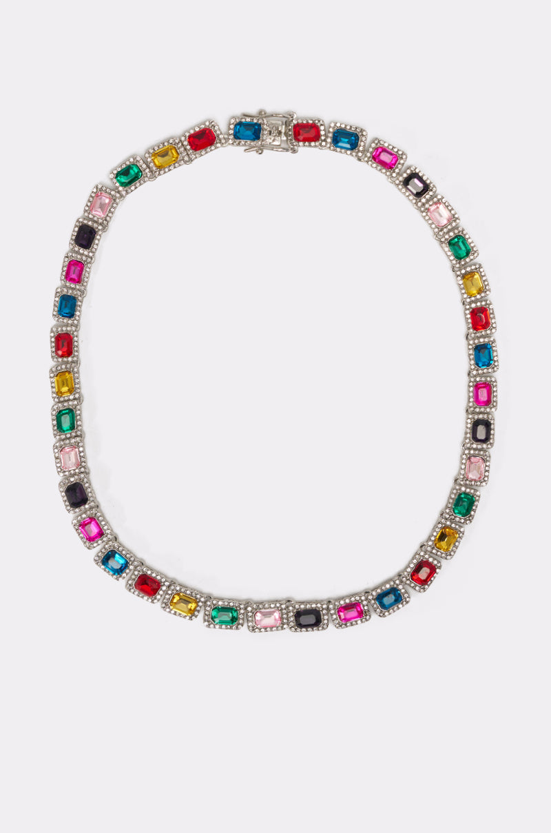 HOW I MOVE NECKLACE