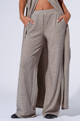 VIBE OUT FLARE LEG KNIT PANT IN GREY