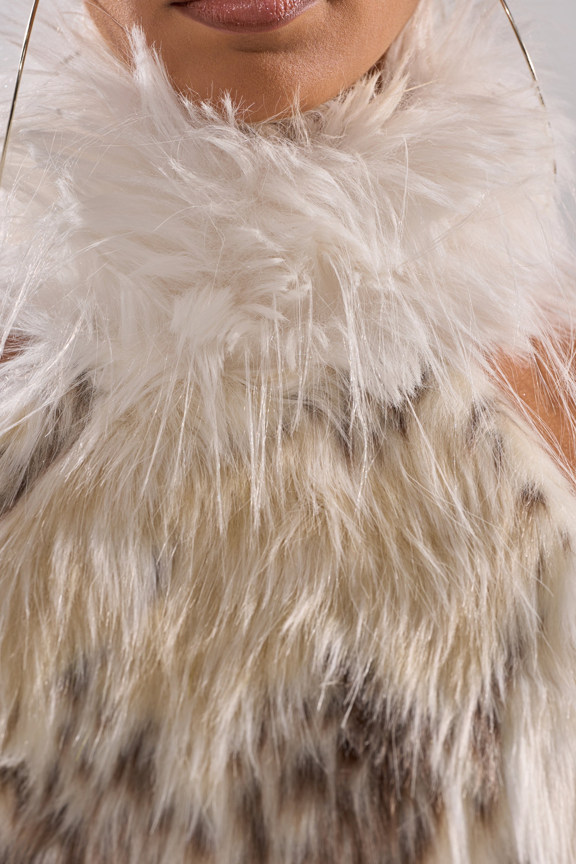 FLINTSTONES MOCK NECK FUR TOP