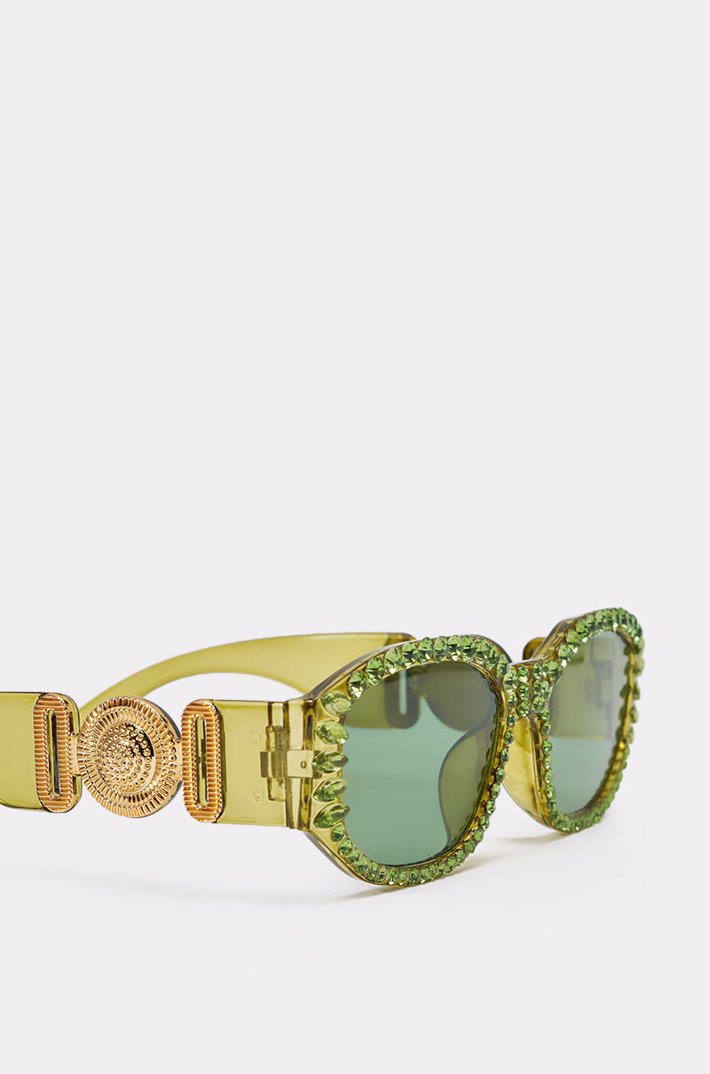 CATCH MY VIBE SUNGLASSES