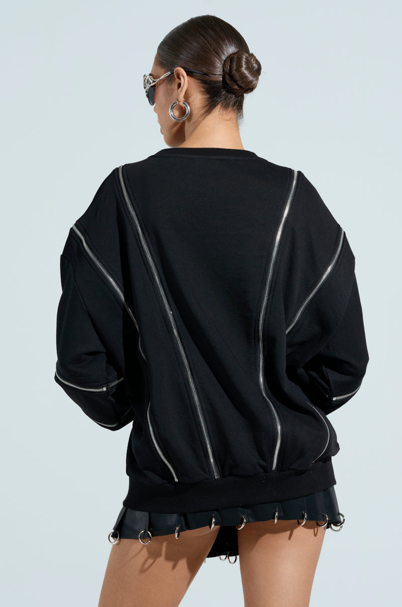 UNZIP ME SWEATSHIRT