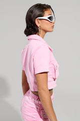 WORK FOR IT MINERAL WASHED CROPPED BUTTON DOWN IN PINK