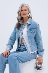 TAKE ME TO THE RODEO BUTTON UP
