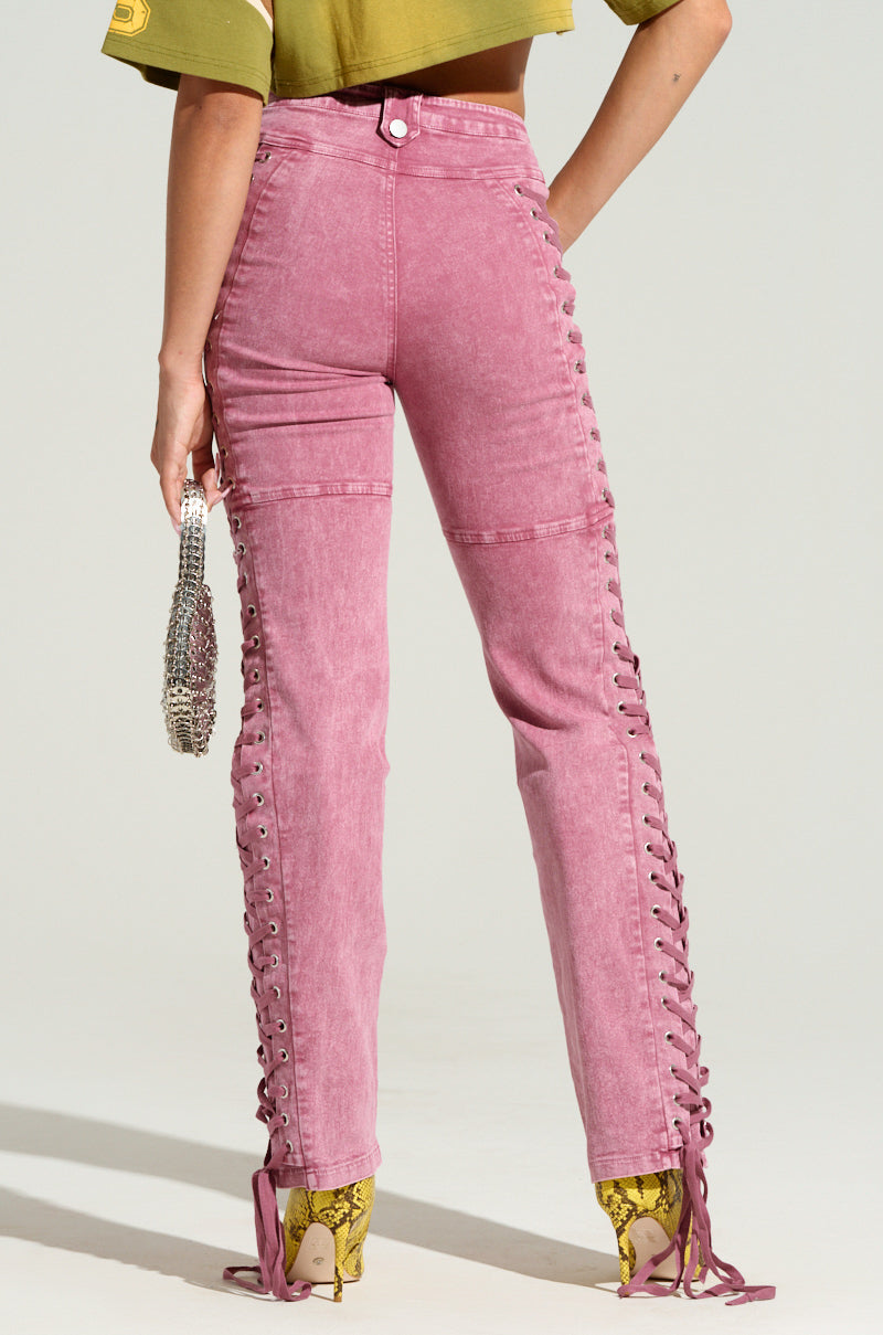 STAND OUT LACED UP JEANS