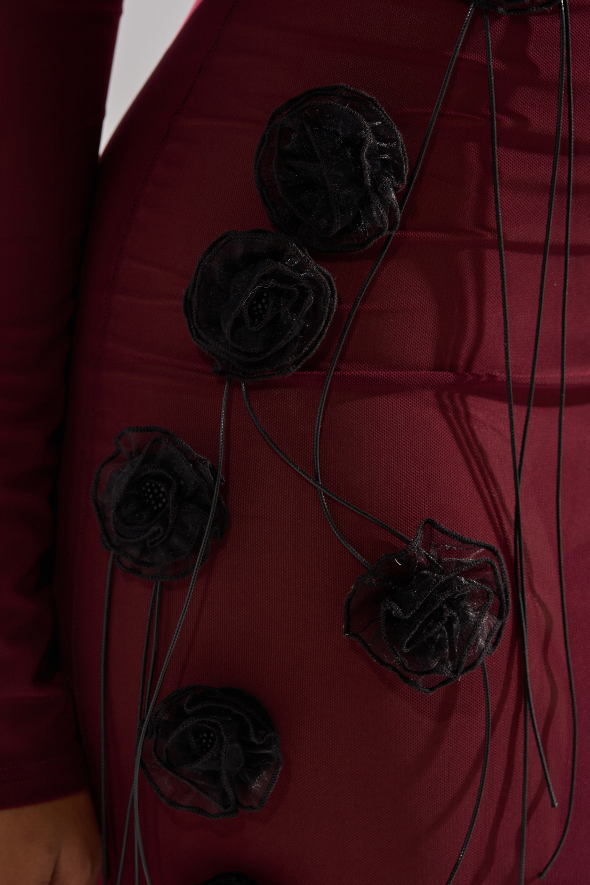 OBVIOUSLY MESH MIDI DRESS IN BURGUNDY