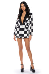 CHECKMATE FITTED MID RISE SHORTS