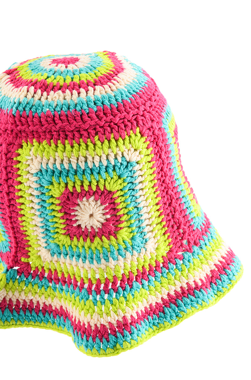 HOT NIGHTS CROCHET BEANIE