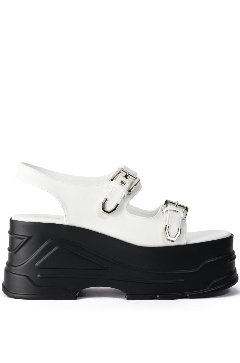 MONSTER JAM FLATFORM SANDAL IN WHITE