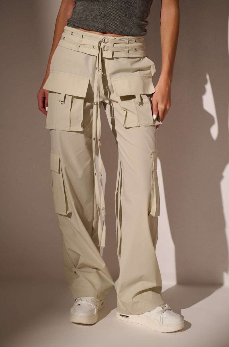 ON THE MOVE TROUSER