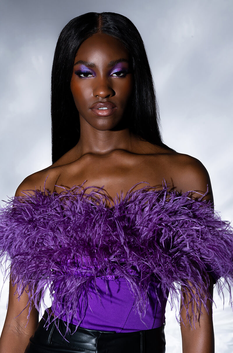 REGAL OFF THE SHOULDER FEATHER CORSET