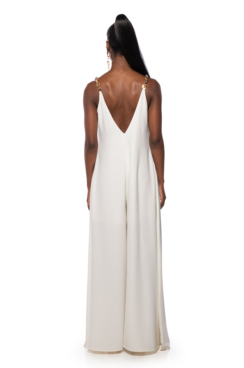 SICILY OVERSIZED SLEEVELESS JUMPSUIT IN WHITE