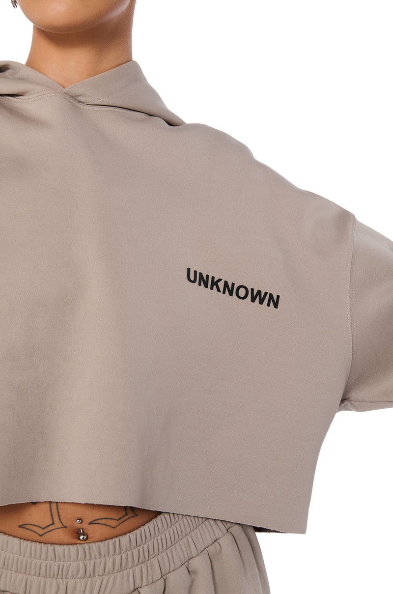 SOURCE UNKNOWN CROPPED SWEATSHIRT