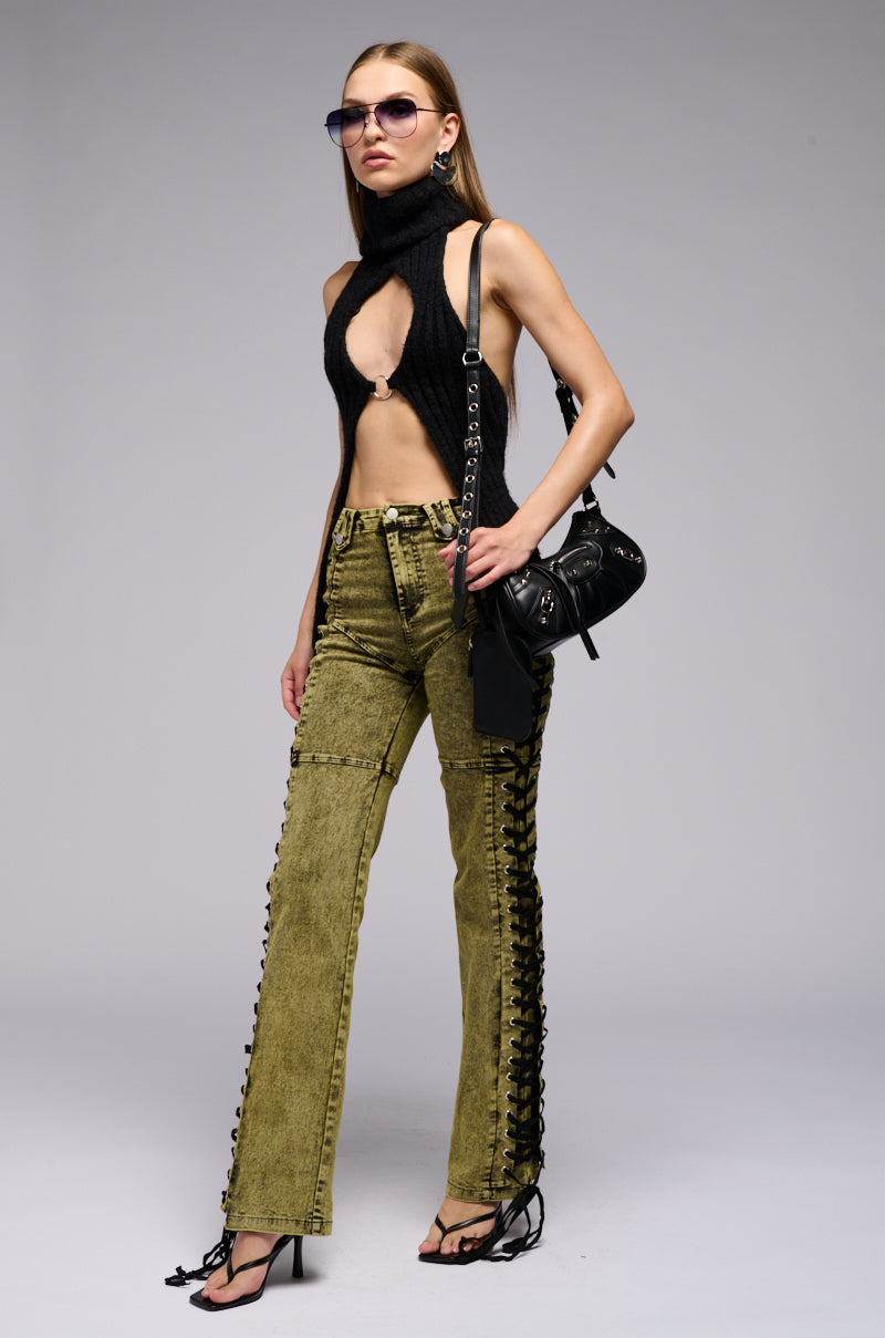 STAND OUT LACED UP JEANS