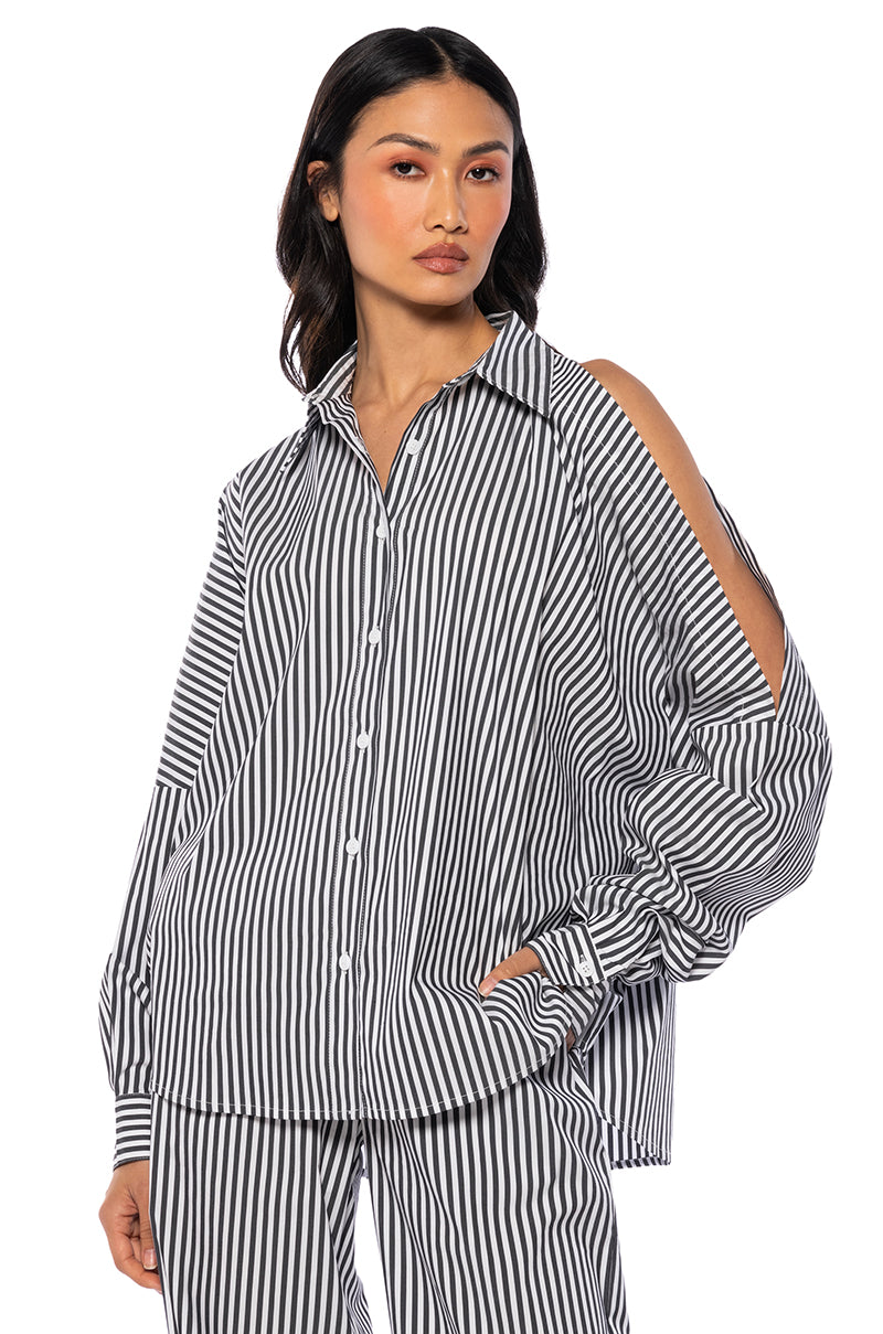 START THE DAY POPLIN BUTTON DOWN