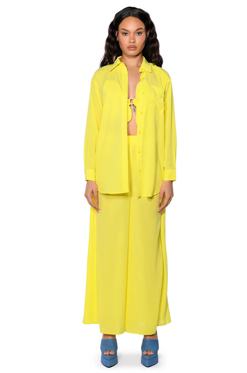 SUNSHINE BABY PLEATED BUTTON DOWN BLOUSE