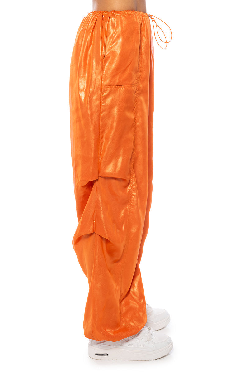 TAKE A BREAK LIGHTWEIGHT PARACHUTE PANT