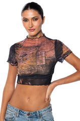 TIA LETTUCE HEM PRINTED MESH TEE