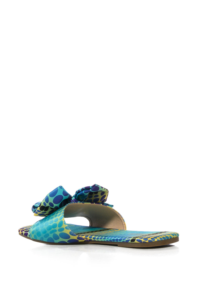 SHINEE-41 BLUE MULTI FLAT BOW SANDAL