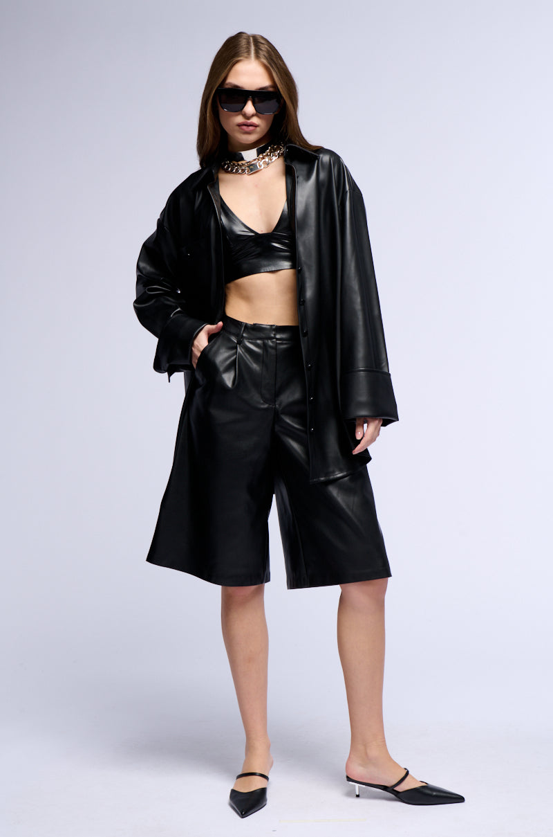 ZOE LONG FAUX LEATHER SHORTS IN BLACK