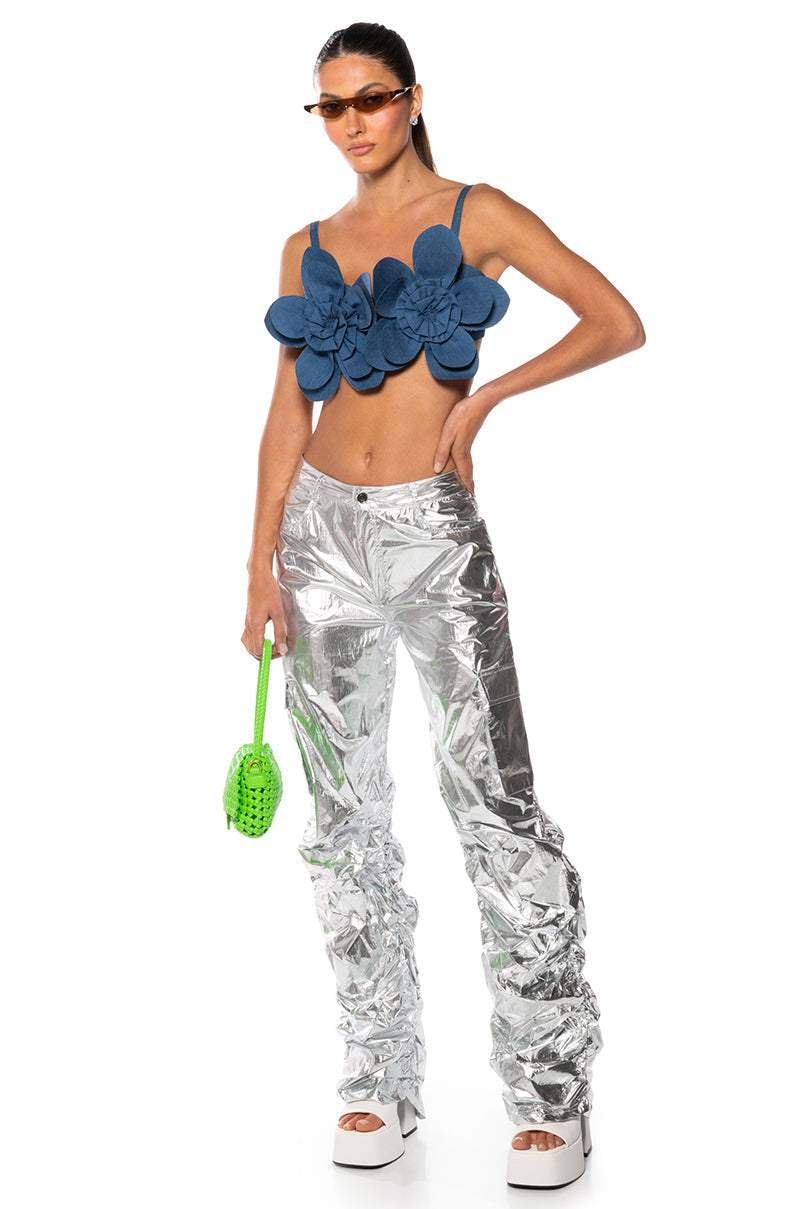ZOEY DENIM FLOWER CROP TOP